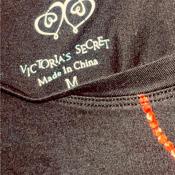 Victory Secret Night time shirt size medium - Picture 3 of 8